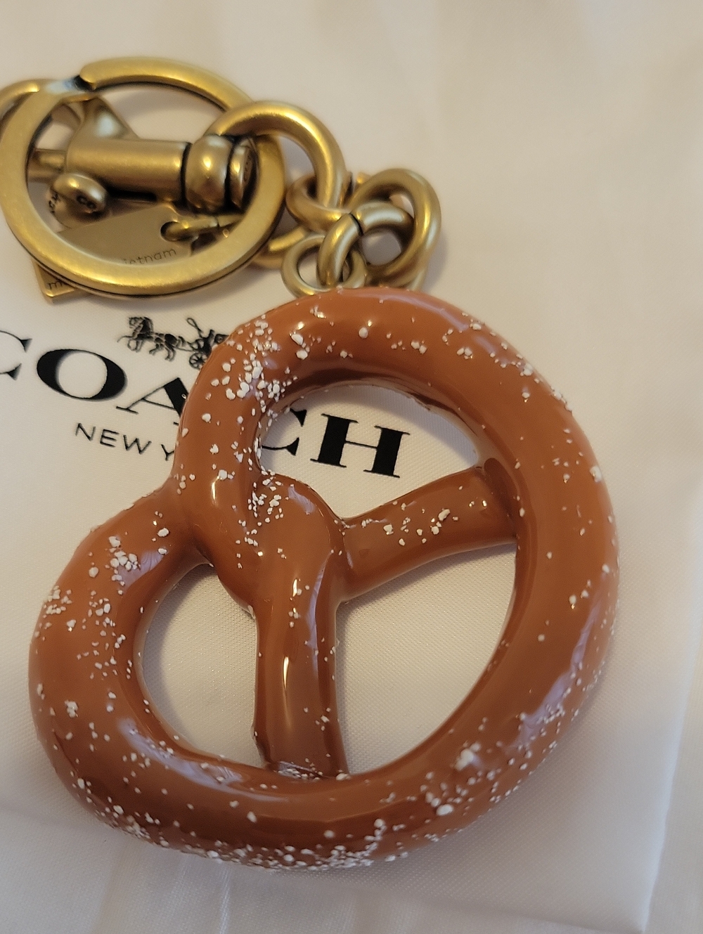 NWOT Coach Pretzel Charm - Picture 5 of 7